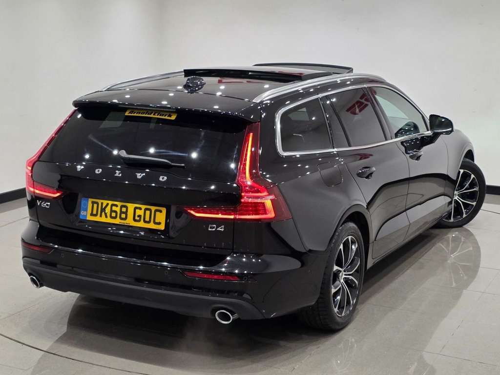 Used Volvo V60 2018 for sale - 76632512: Photo 50