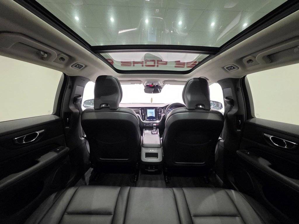 Used Volvo V60 2018 for sale - 76632512: Photo 7