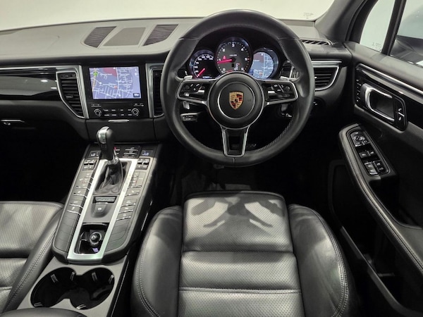Used Porsche Macan 2017 for sale - 75628307: Photo 11