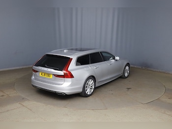 Used Volvo V90 2018 for sale - 79587768: Photo