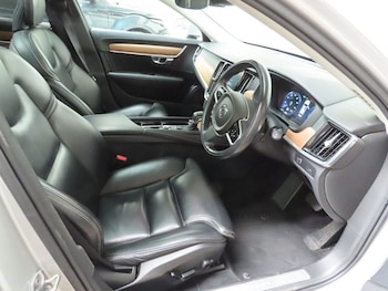 Used Volvo V90 2018 for sale - 79587768: Photo