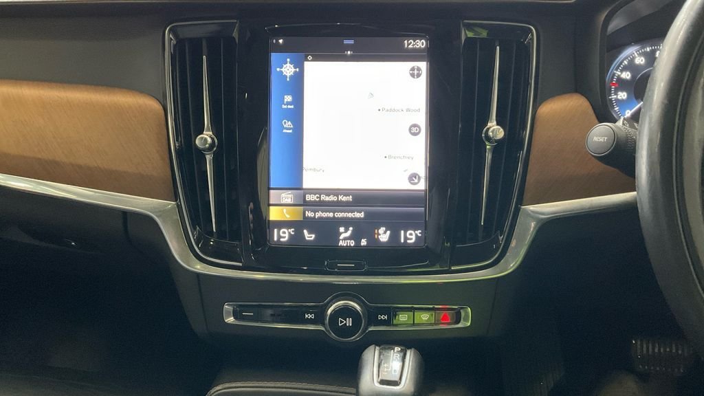 Used Volvo V90 2018 for sale - 77437378: Photo 6