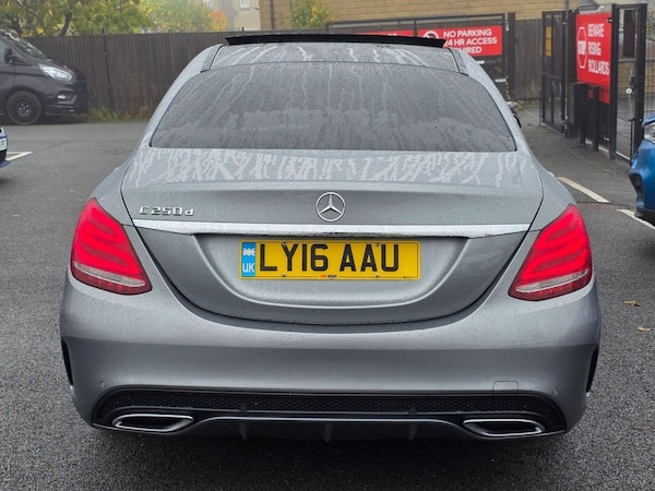 Used Mercedes-Benz C Class 2016 for sale - 76323403: Photo 23
