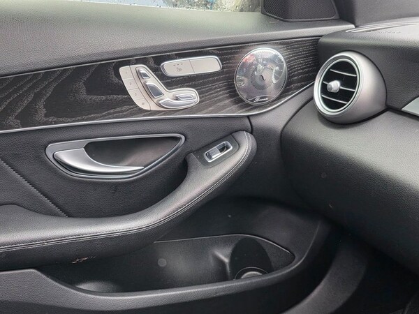 Used Mercedes-Benz C Class 2016 for sale - 76323403: Photo 32