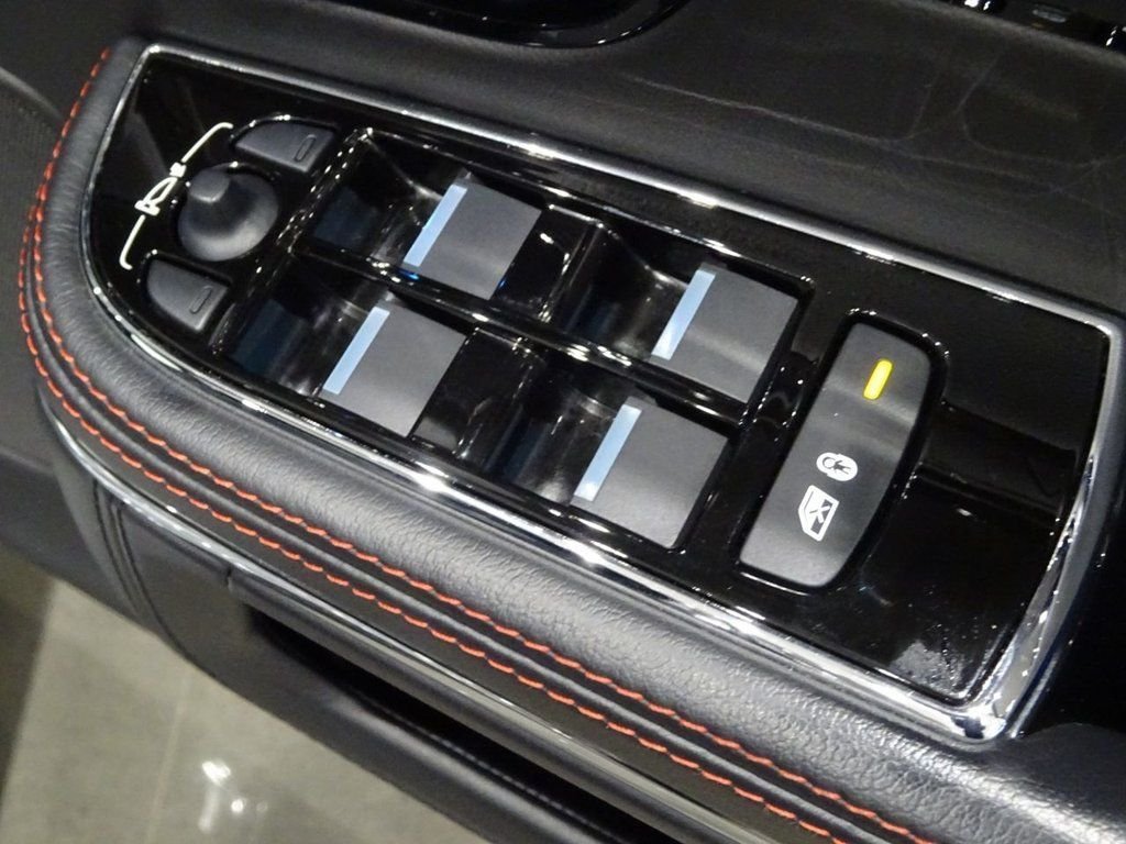 Used Jaguar XJ 2016 for sale - 77401338: Photo 19