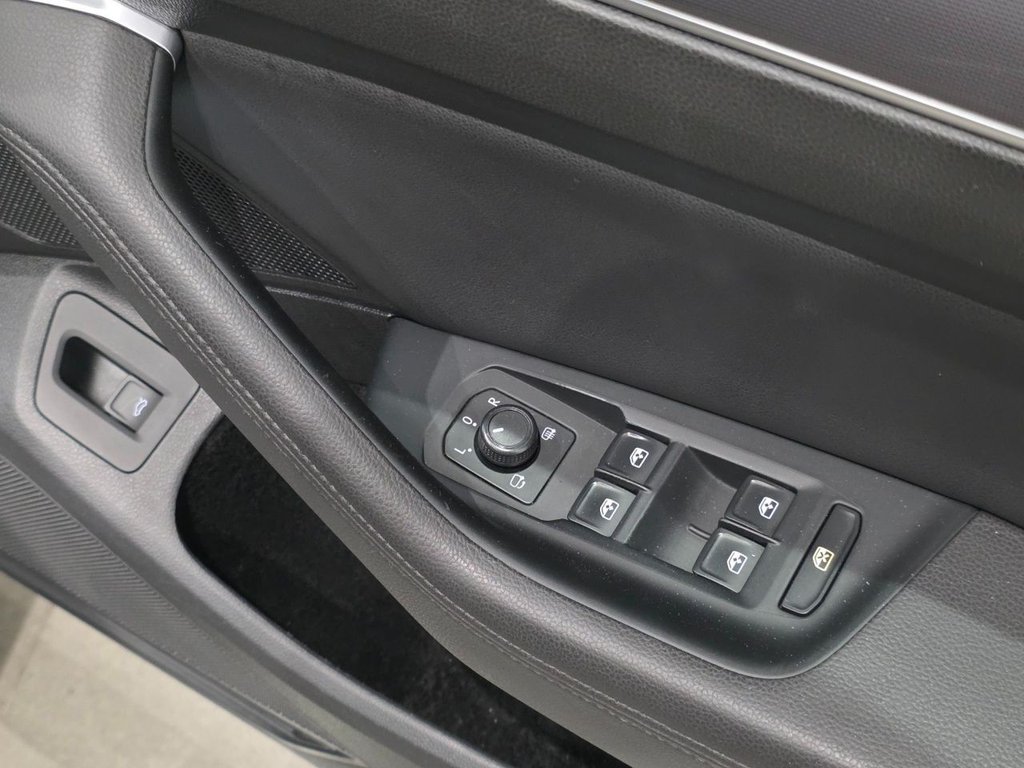 Used Volkswagen Passat 2017 for sale - 76291581: Photo 25