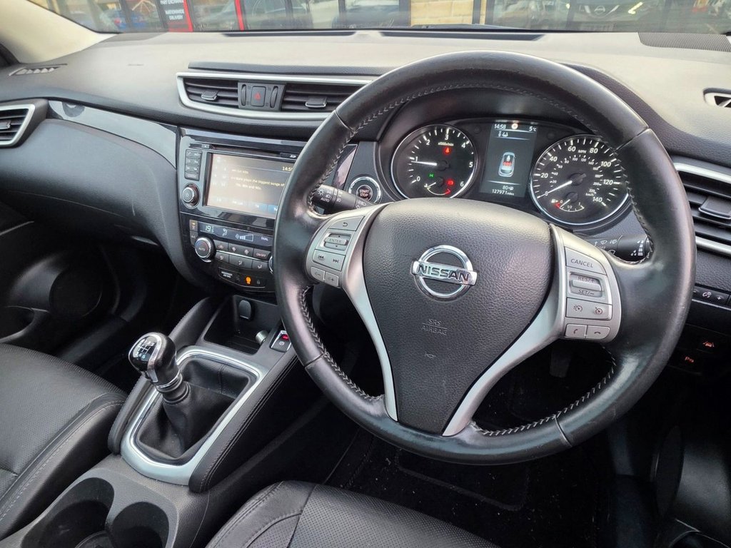 Used Nissan Qashqai 2015 for sale - 76654933: Photo 11