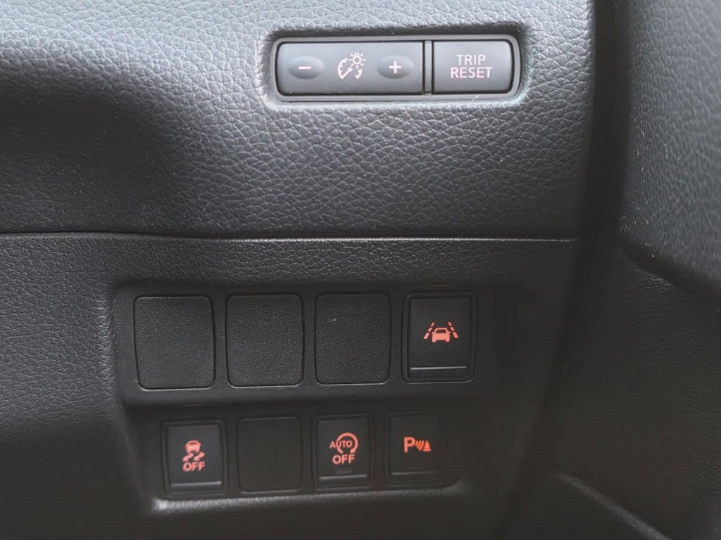 Used Nissan Qashqai 2015 for sale - 76654933: Photo 26