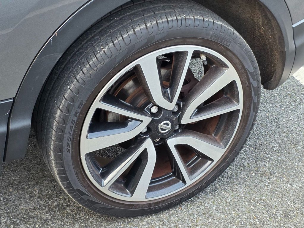 Used Nissan Qashqai 2015 for sale - 76654933: Photo 32