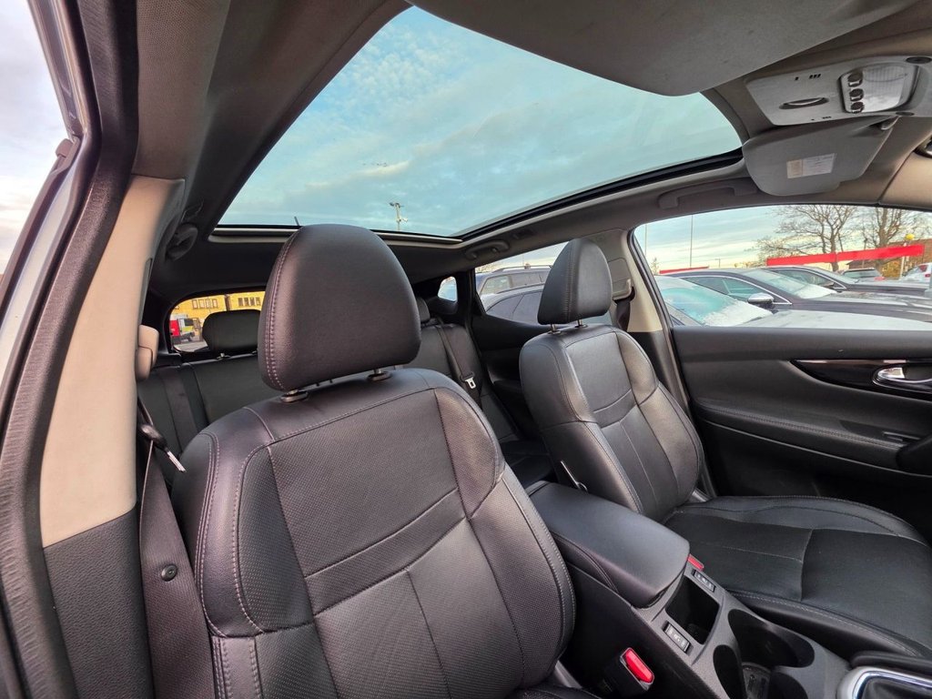 Used Nissan Qashqai 2015 for sale - 76654933: Photo 9