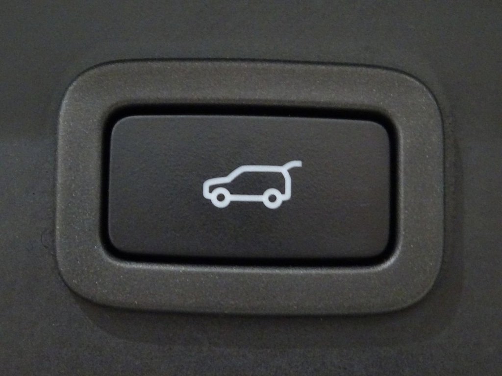 Used Land Rover Range Rover Velar 2018 for sale - 76710889: Photo 22