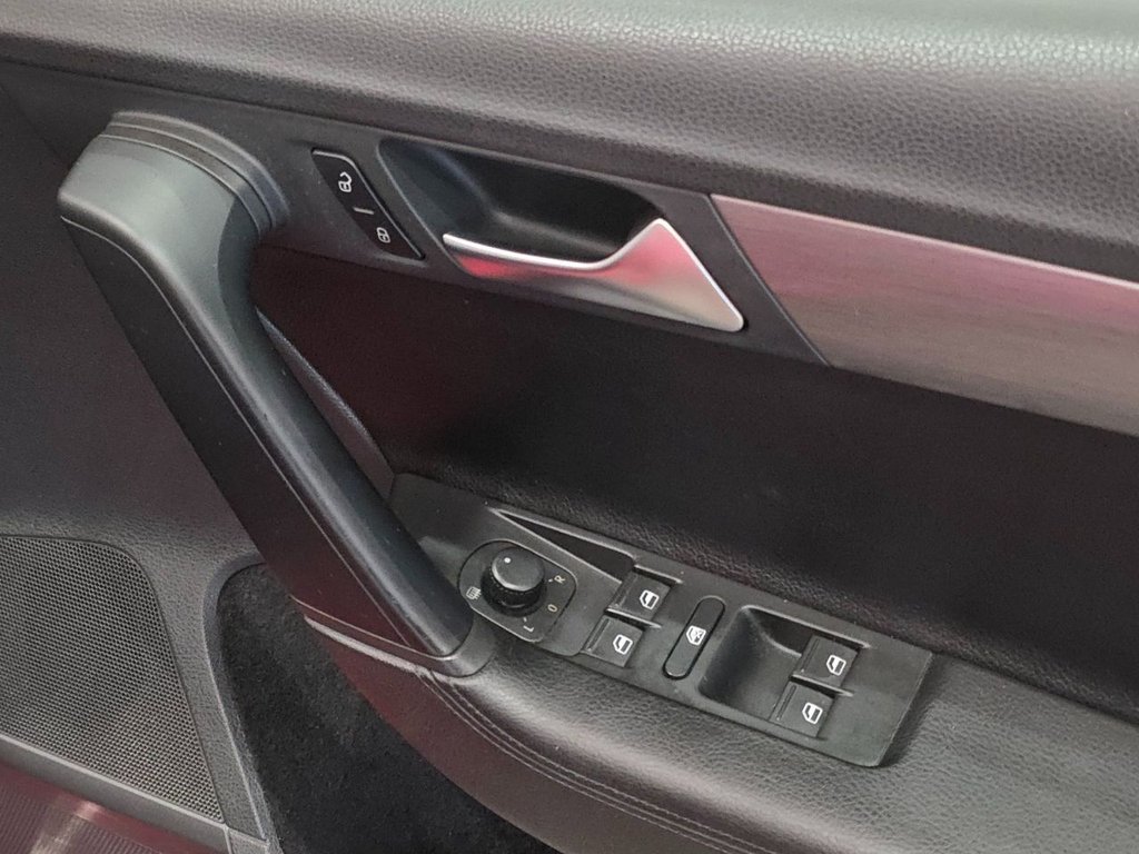 Used Volkswagen Passat 2014 for sale - 77161891: Photo 35