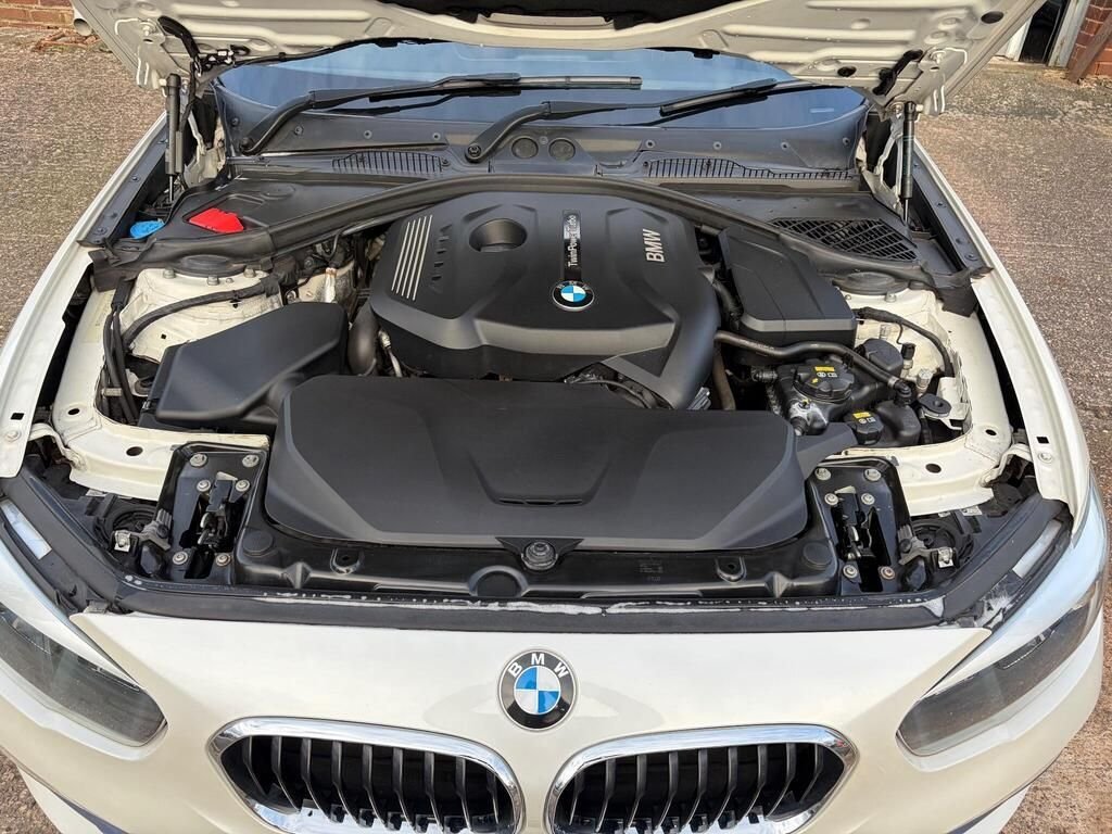 Used BMW 1 Series 2011 for sale - 78212962: Photo 2