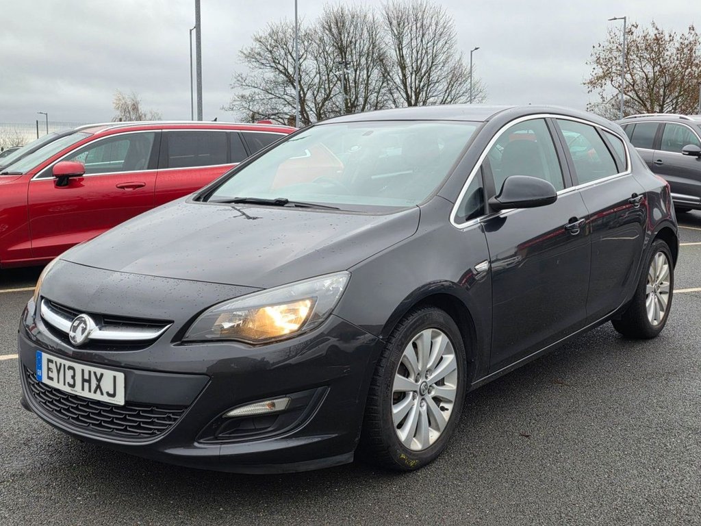 Used Vauxhall Astra 2013 for sale - 76724795: Photo 1