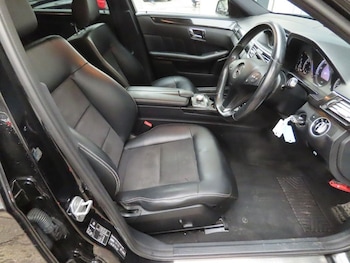Used Mercedes-Benz E Class 2011 for sale - 79494301: Photo