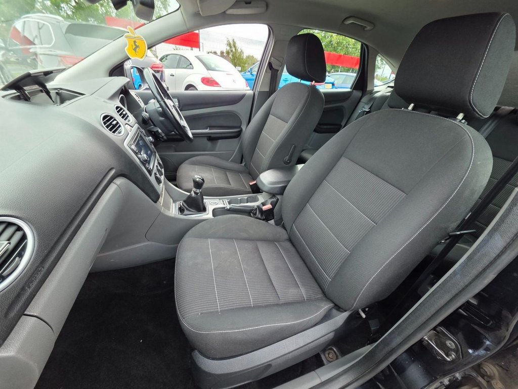 Used Ford Focus 2010 for sale - 77048868: Photo 18