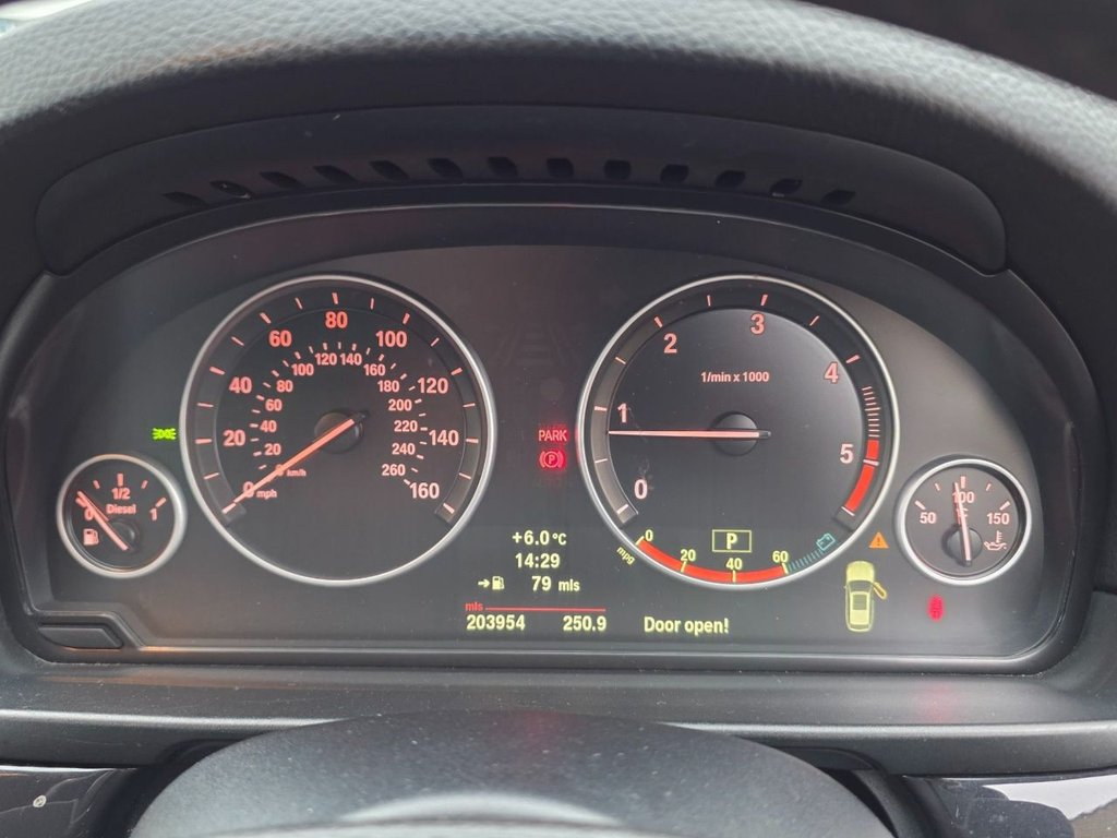 Used BMW 5 Series 2011 for sale - 77056415: Photo 12