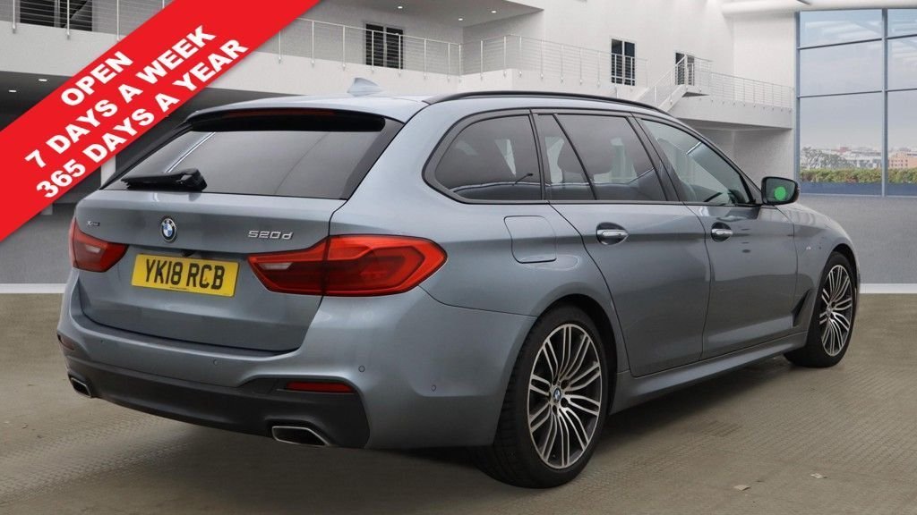 Used BMW 5 Series 2018 for sale - 77205399: Photo 2