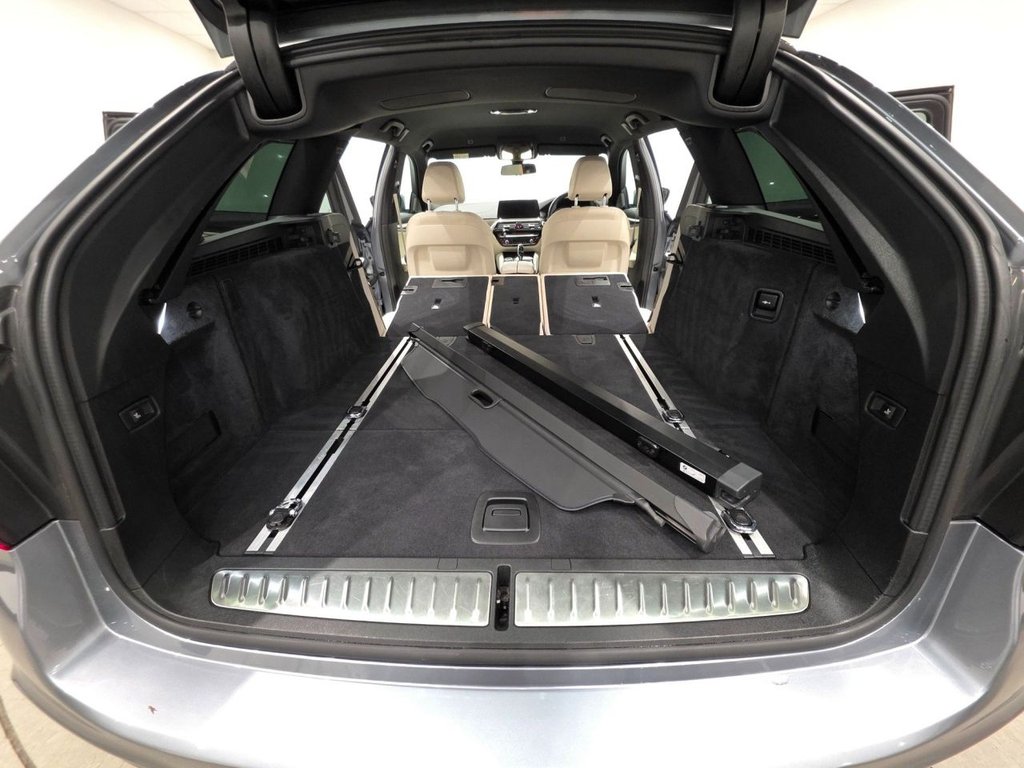 Used BMW 5 Series 2018 for sale - 77205399: Photo 36