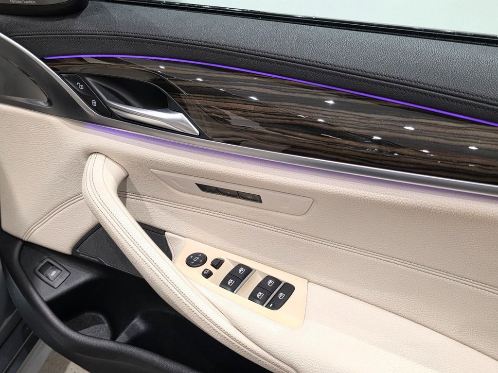 Used BMW 5 Series 2018 for sale - 77205399: Photo 45