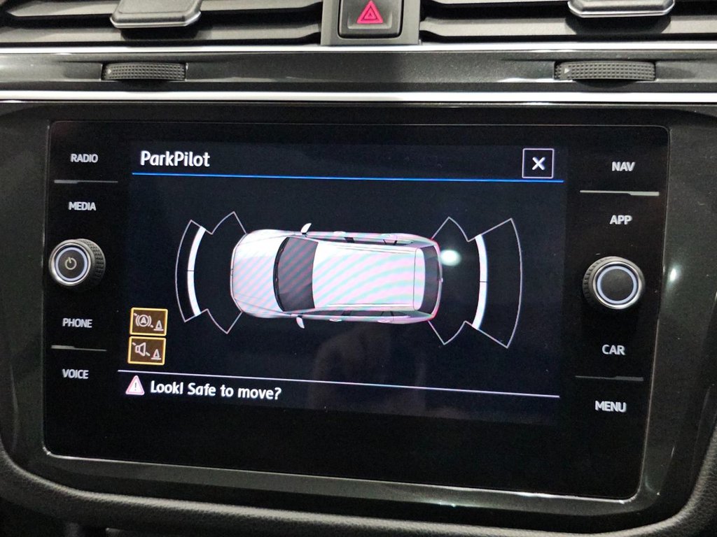 Used Volkswagen Tiguan 2018 for sale - 76496099: Photo 17