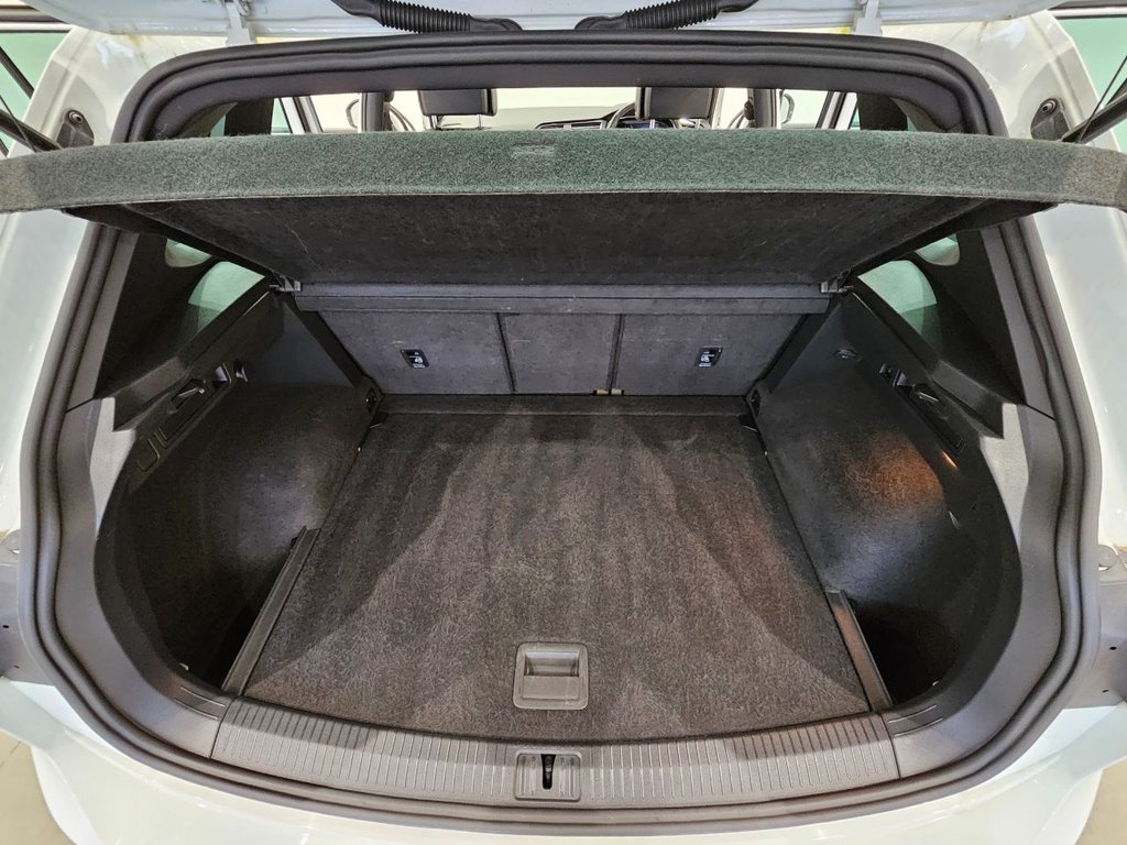 Used Volkswagen Tiguan 2018 for sale - 76496099: Photo 24