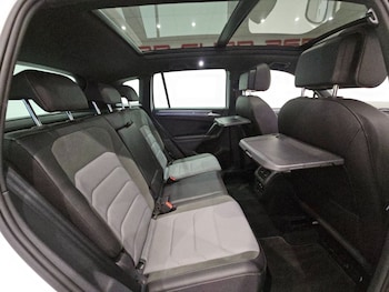 Used Volkswagen Tiguan 2018 for sale - 76496099: Photo