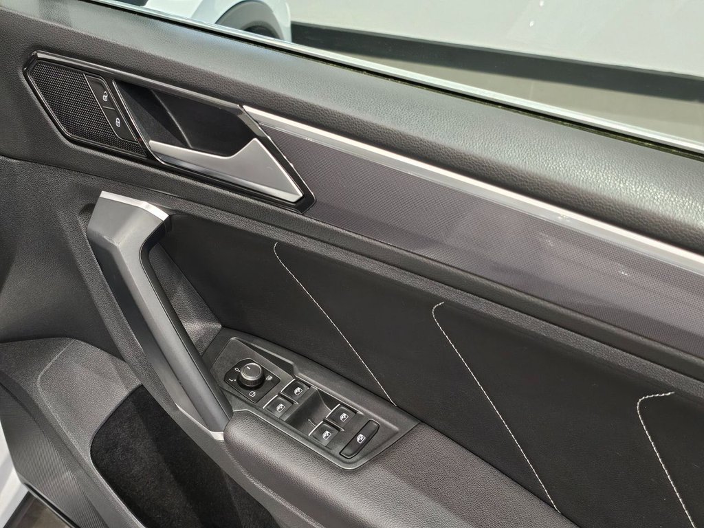 Used Volkswagen Tiguan 2018 for sale - 76496099: Photo 41