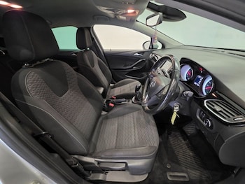 Used Vauxhall Astra 2017 for sale - 75628269: Photo