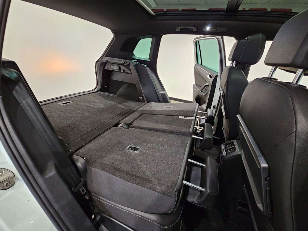 Used Volkswagen Tiguan 2018 for sale - 76724452: Photo 35