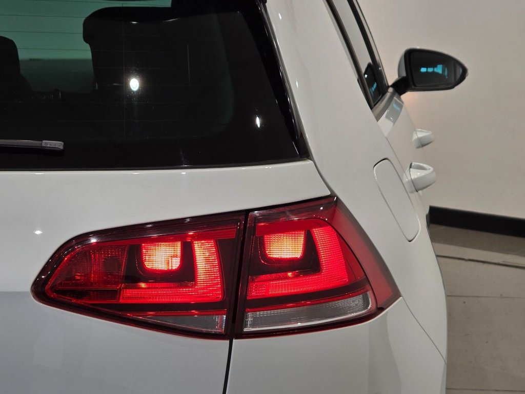 Used Volkswagen Golf 2016 for sale - 75998389: Photo 31