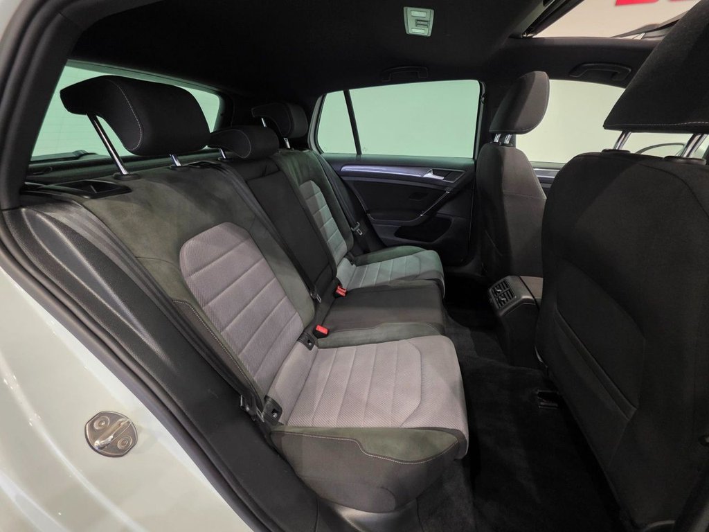 Used Volkswagen Golf 2016 for sale - 75998389: Photo 8