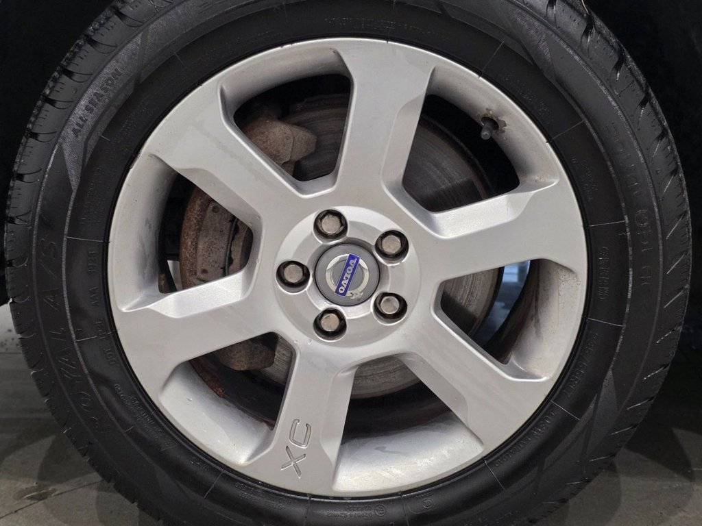 Used Volvo XC70 2009 for sale - 75853990: Photo 30