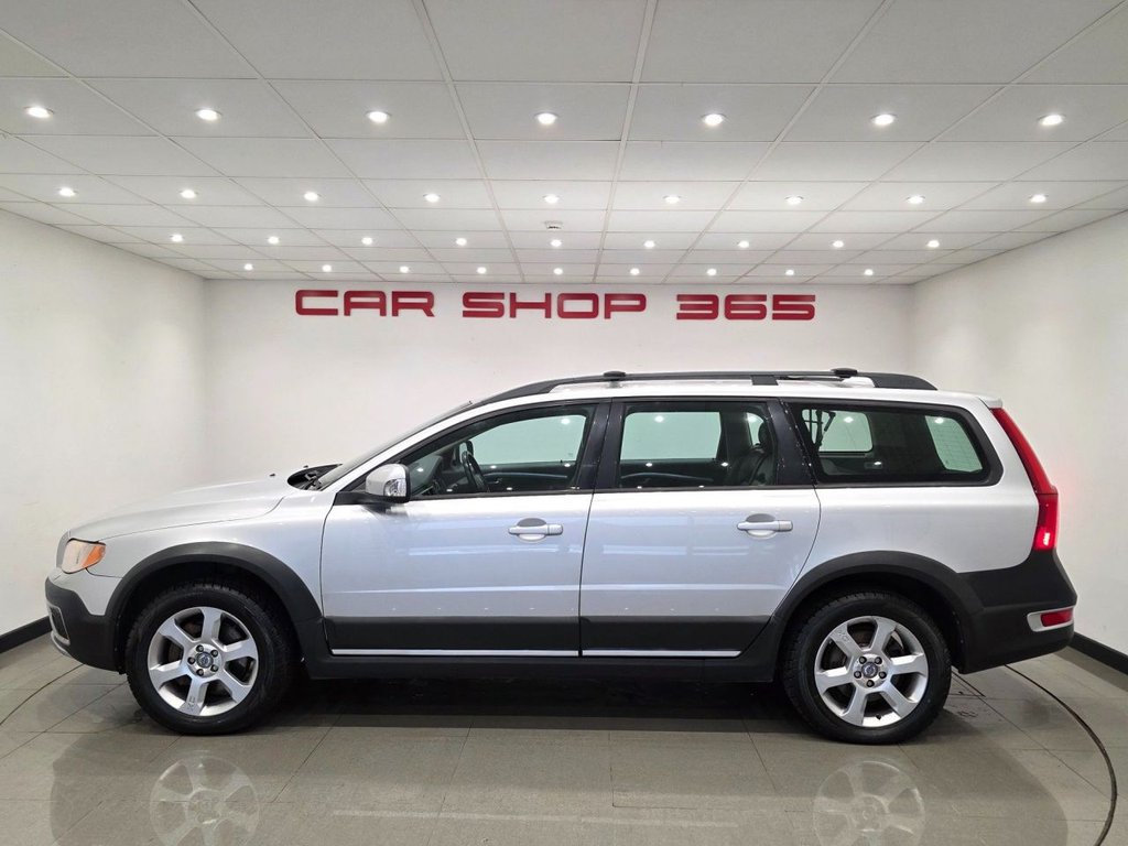 Used Volvo XC70 2009 for sale - 75853990: Photo 39