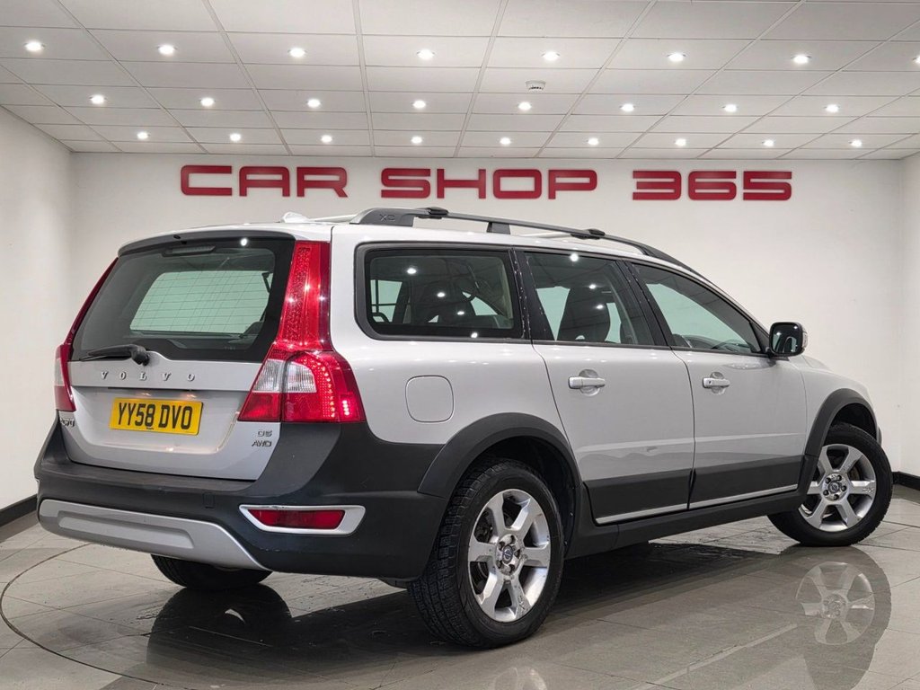 Used Volvo XC70 2009 for sale - 75853990: Photo 50