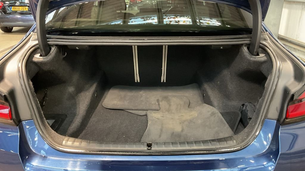 Used BMW 5 Series 2020 for sale - 76751298: Photo 10