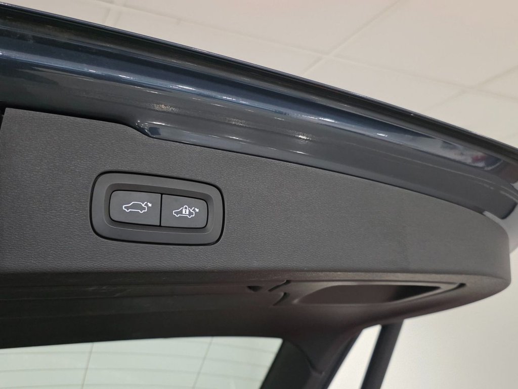 Used Volvo V60 2018 for sale - 76520615: Photo 29