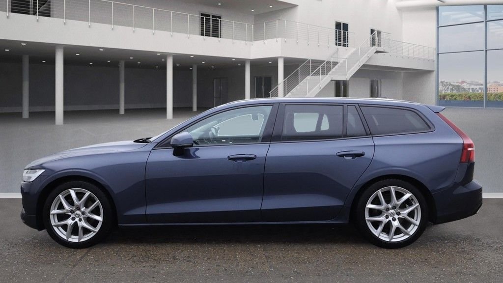 Used Volvo V60 2018 for sale - 76520615: Photo 7