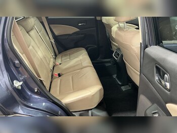 Used Honda CR-V 2017 for sale - 75703547: Photo