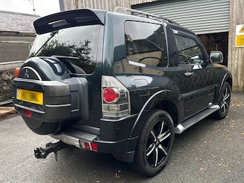 Used Mitsubishi Shogun 2015 for sale - 76410341: Photo