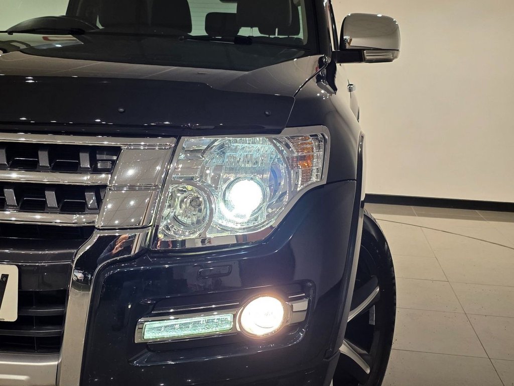 Used Mitsubishi Shogun 2015 for sale - 76410341: Photo 31