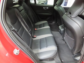 Used Volvo V60 2021 for sale - 79032181: Photo