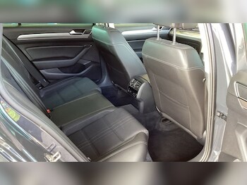 Used Volkswagen Passat 2016 for sale - 75923972: Photo