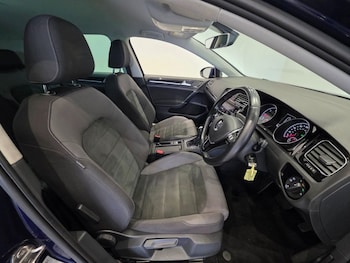 Used Volkswagen Golf 2020 for sale - 75495204: Photo