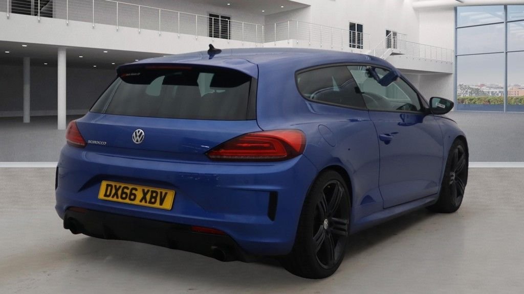 Used Volkswagen Scirocco 2016 for sale - 76642424: Photo 11