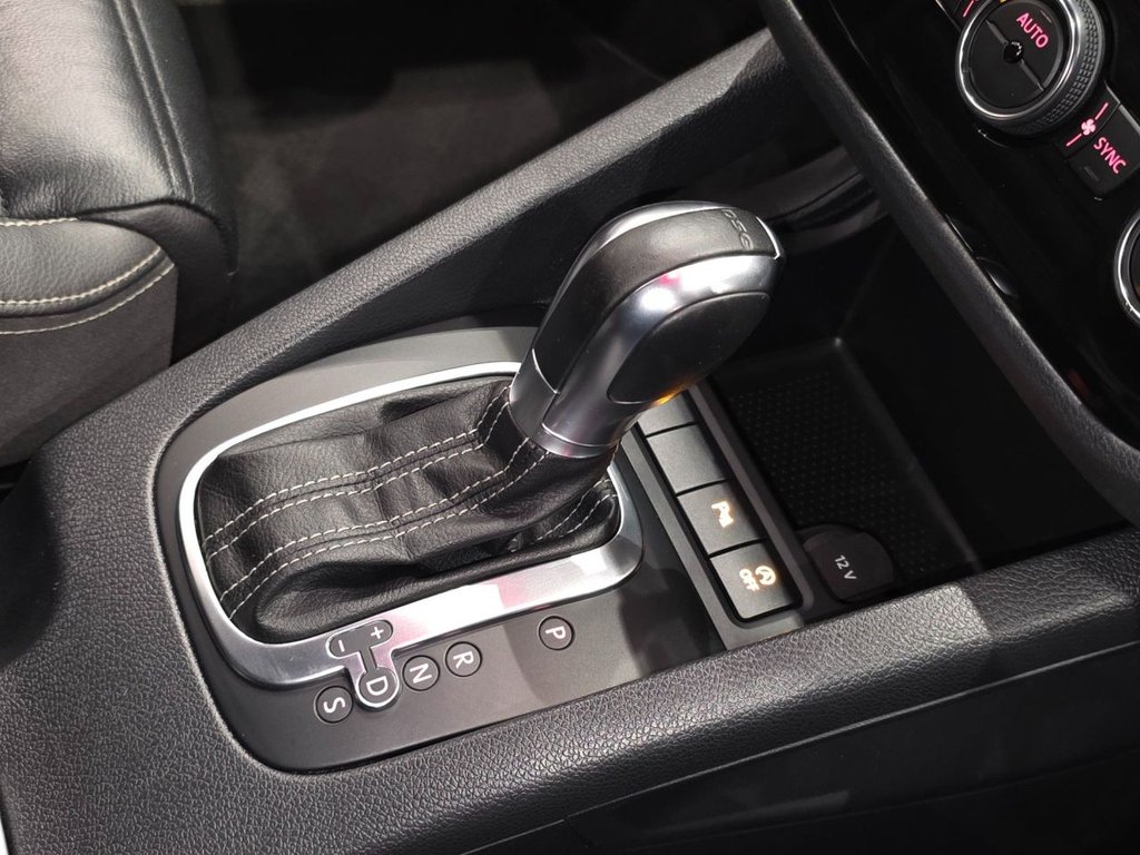 Used Volkswagen Scirocco 2016 for sale - 76642424: Photo 22