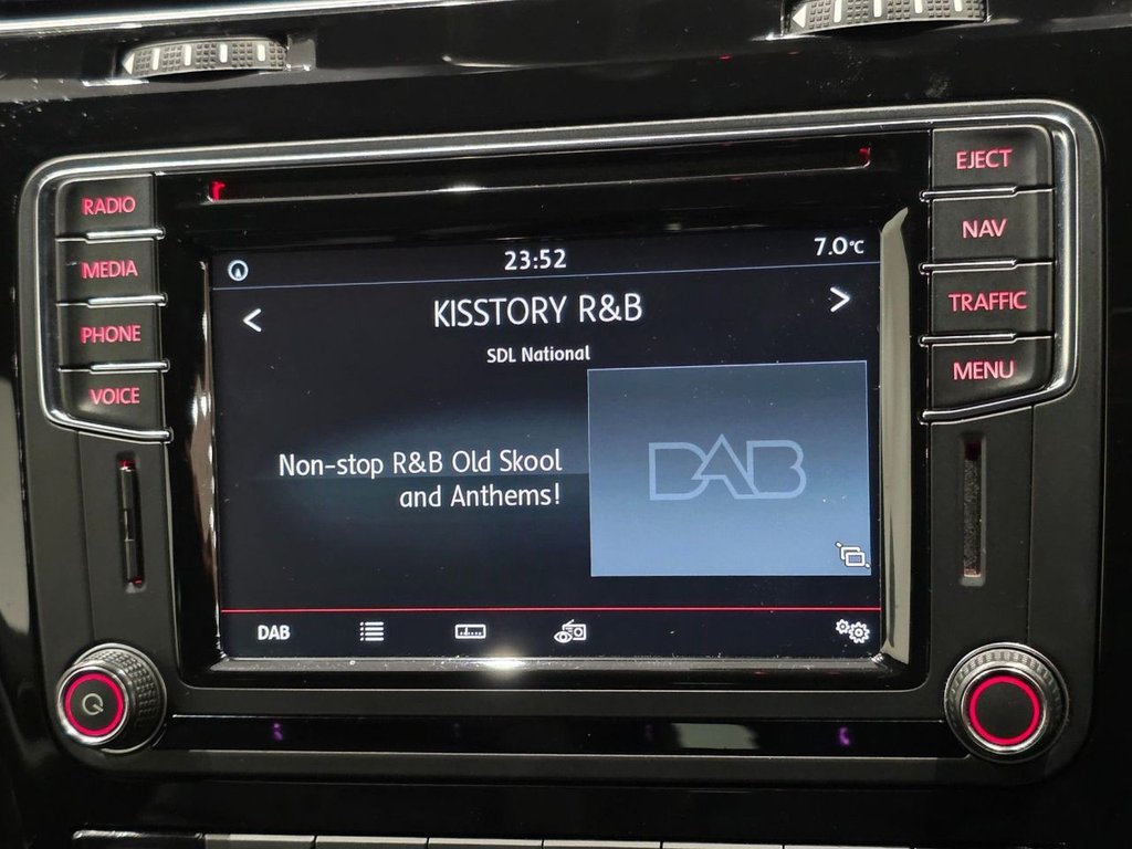 Used Volkswagen Scirocco 2016 for sale - 76642424: Photo 31