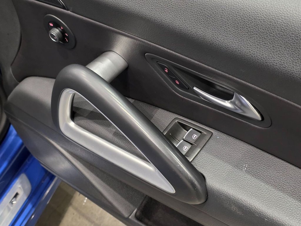 Used Volkswagen Scirocco 2016 for sale - 76642424: Photo 42