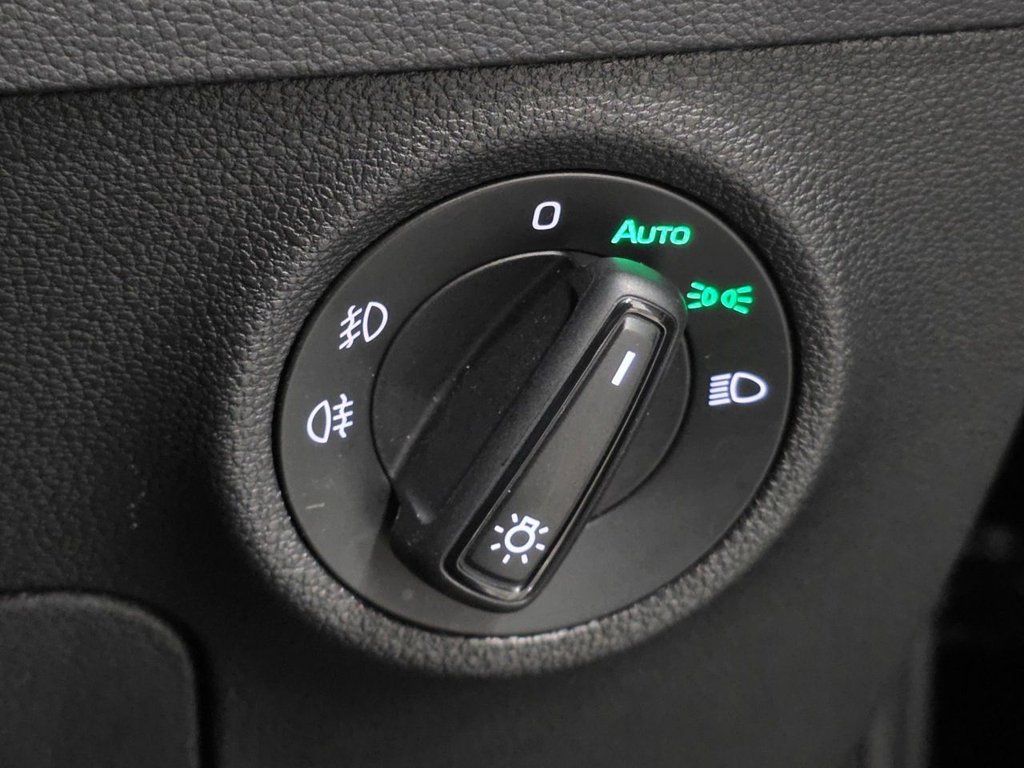 Used Skoda Karoq 2019 for sale - 76740499: Photo 29