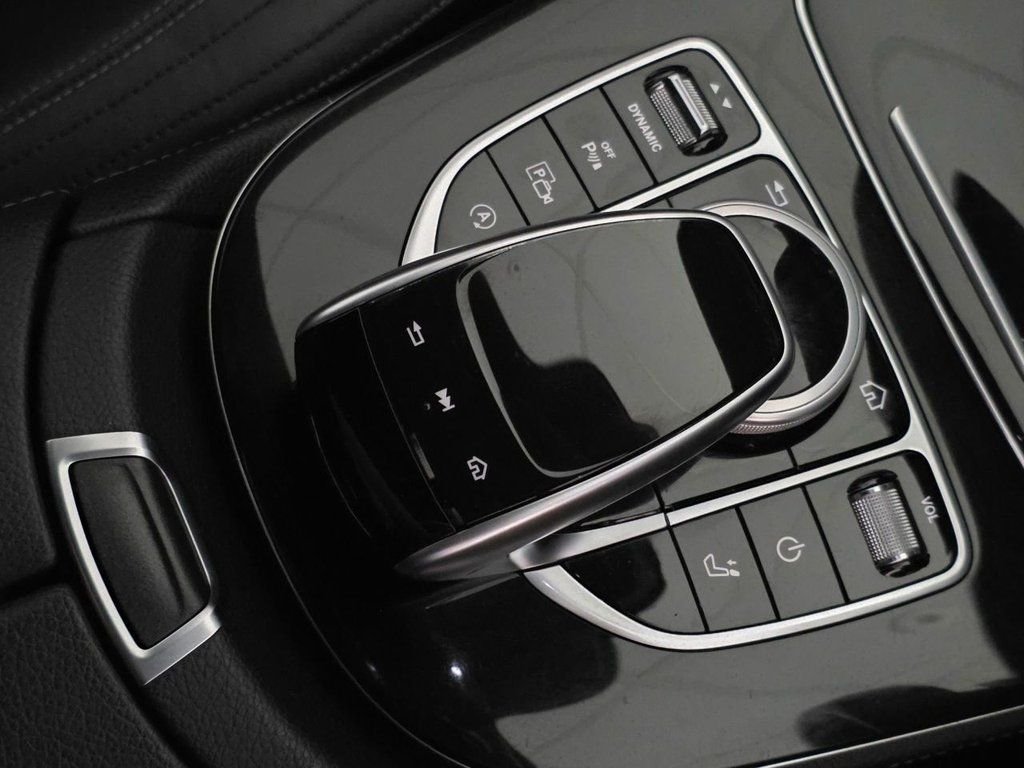 Used Mercedes-Benz E Class 2017 for sale - 76510250: Photo 18